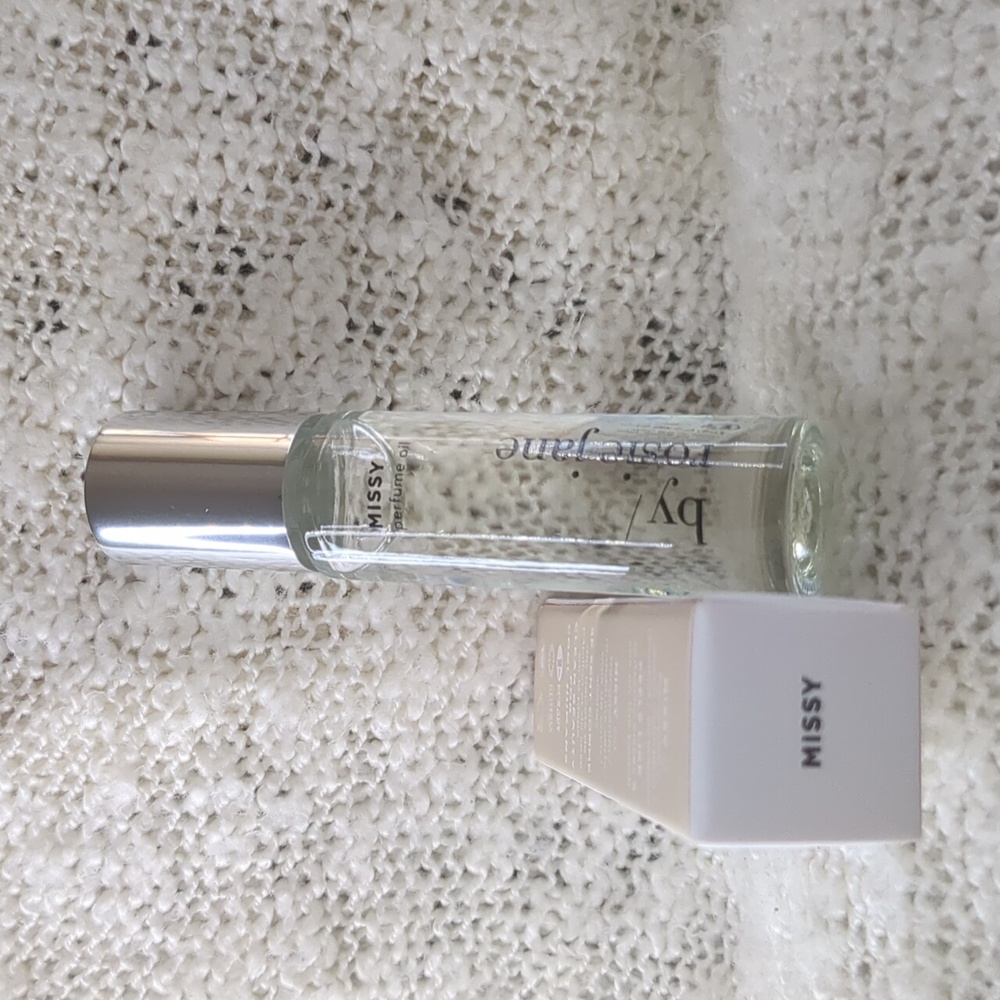 by/rosie jane Perfume Oil in MISSY, 7ml/0.23oz - Picture 4 of 9